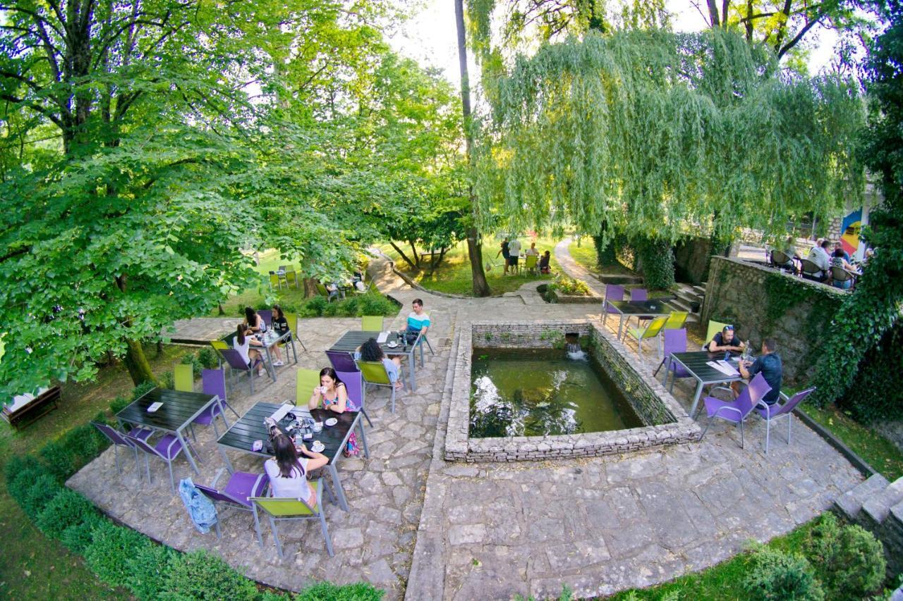 Jazina Hotel Требине Екстериор снимка